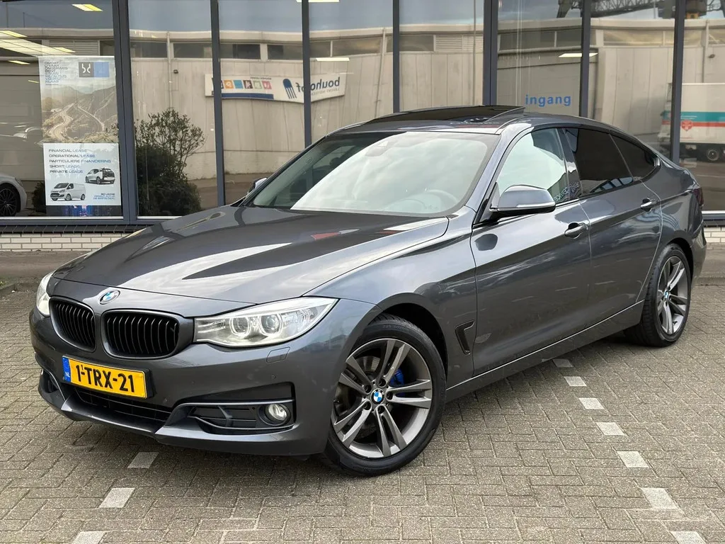 BMW 3-Serie (2013) — foto 1