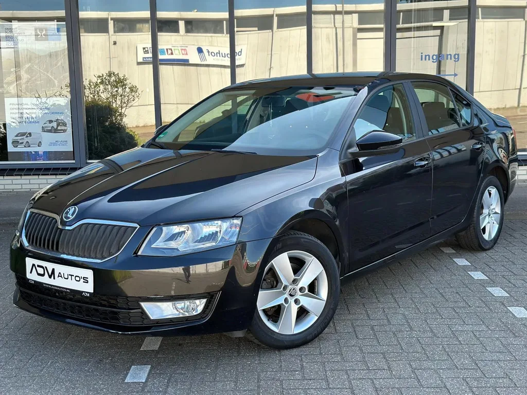 Škoda Octavia (2014) — foto 1