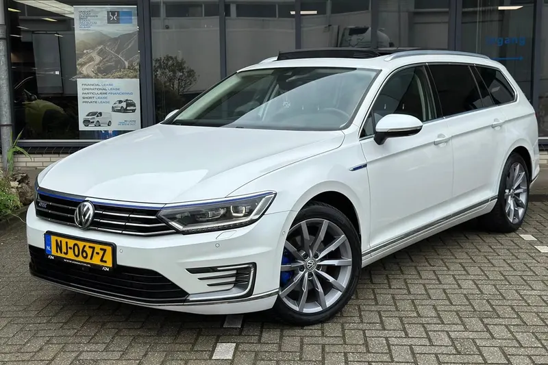 Volkswagen Passat (2016)