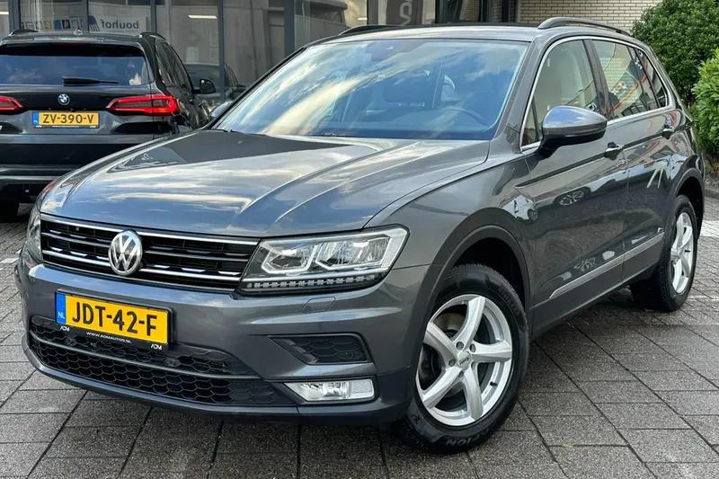 Volkswagen Tiguan (2017)