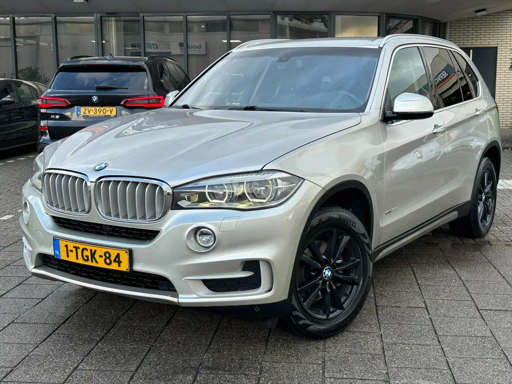 BMW X5 (2014) — foto 1