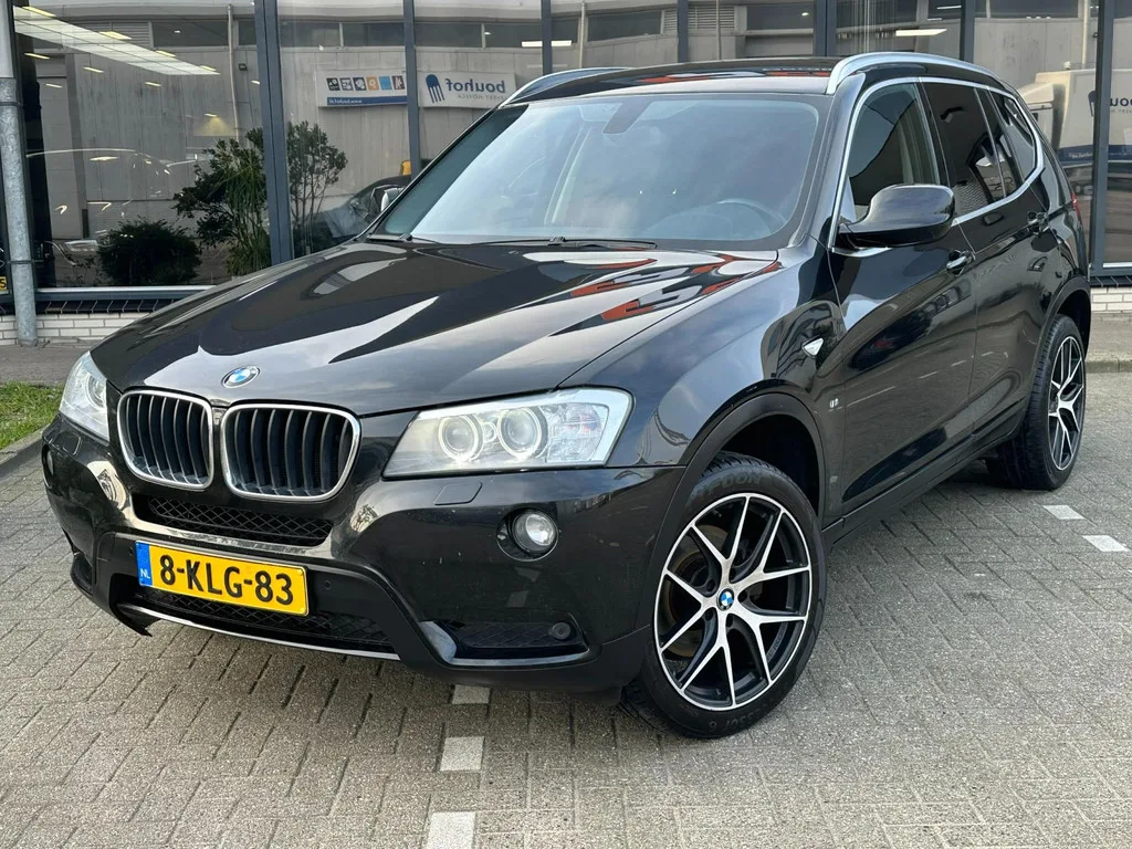 BMW X3 (2013) — foto 1