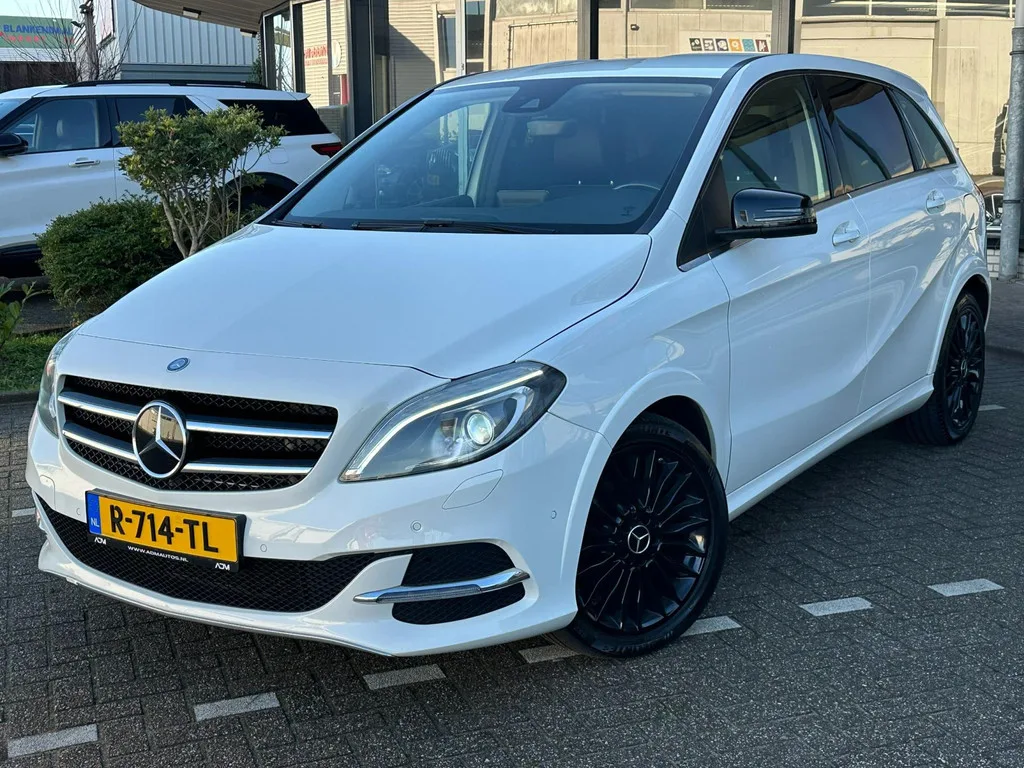 Mercedes-Benz B-Klasse (2015) — foto 1