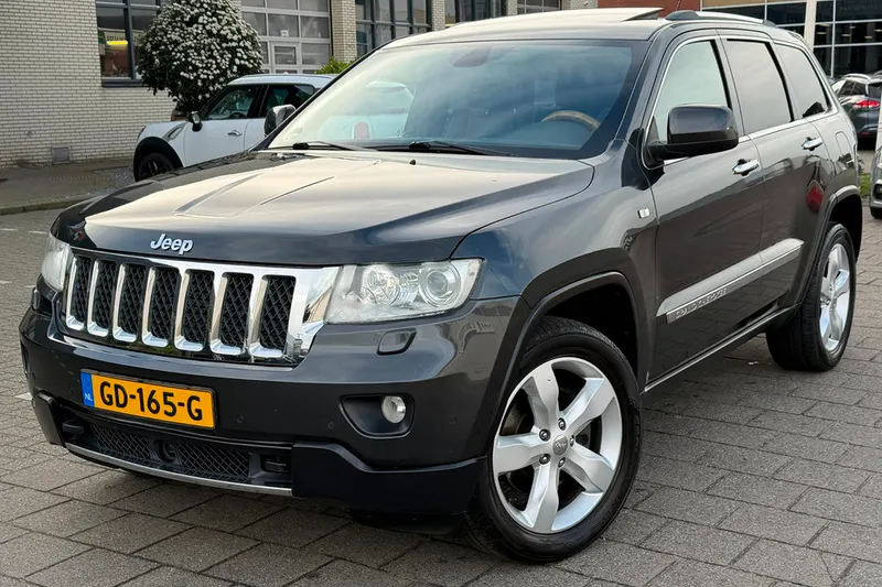 Jeep Grand Cherokee (2011)
