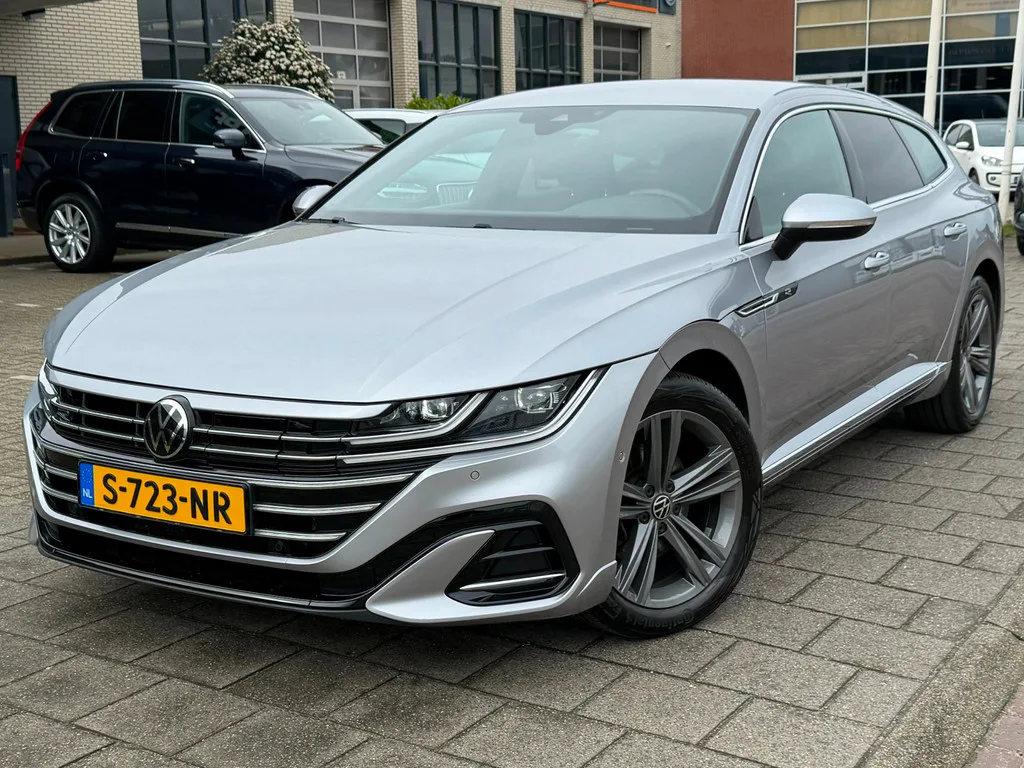 Volkswagen Arteon (2023) — foto 1