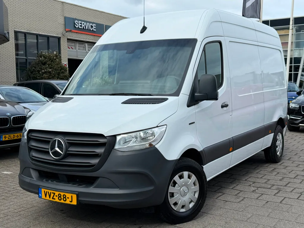 Mercedes-Benz eSprinter (2023) — foto 1