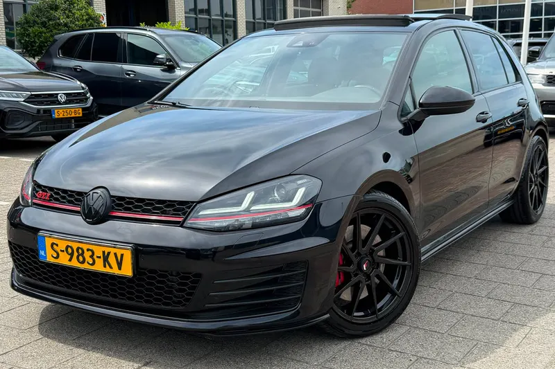 Volkswagen Golf (2013)