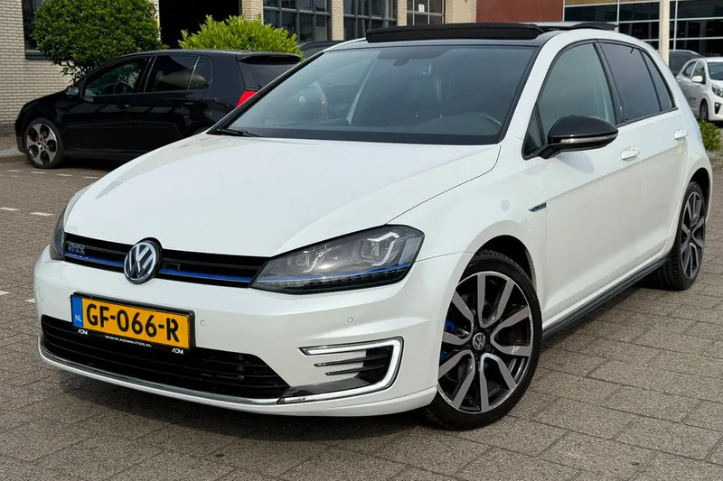Volkswagen Golf (2015)
