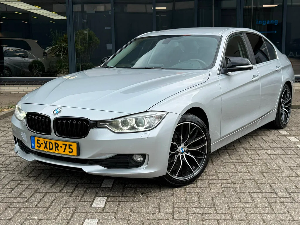 BMW 3-Serie (2014) — foto 1