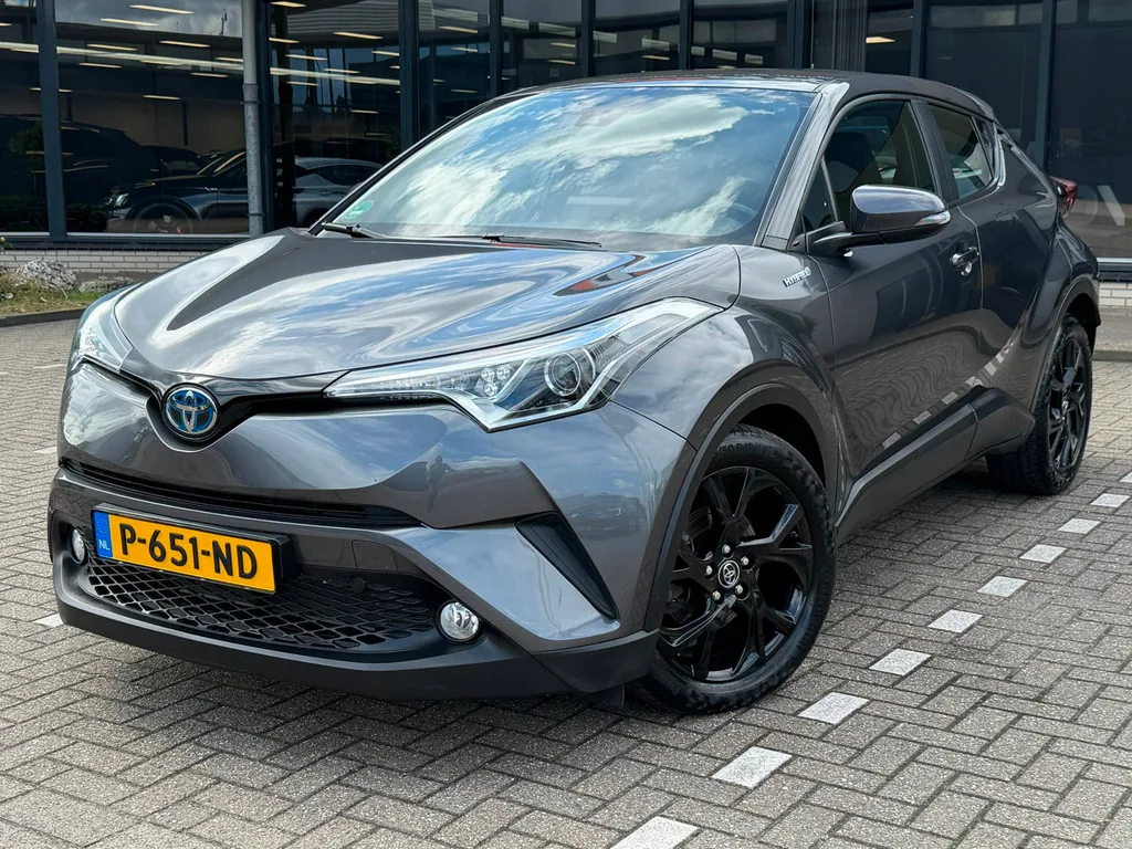 Toyota C-HR (2018) — foto 1