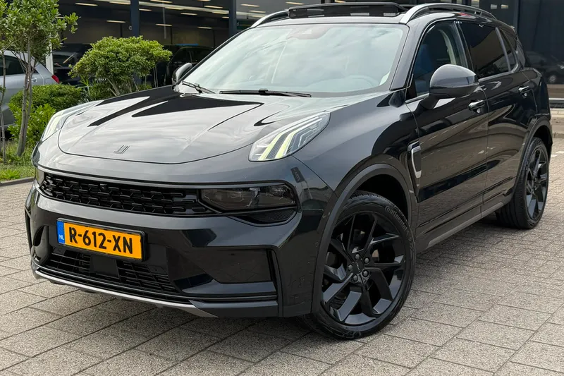 Lynk & Co 01 (2022)