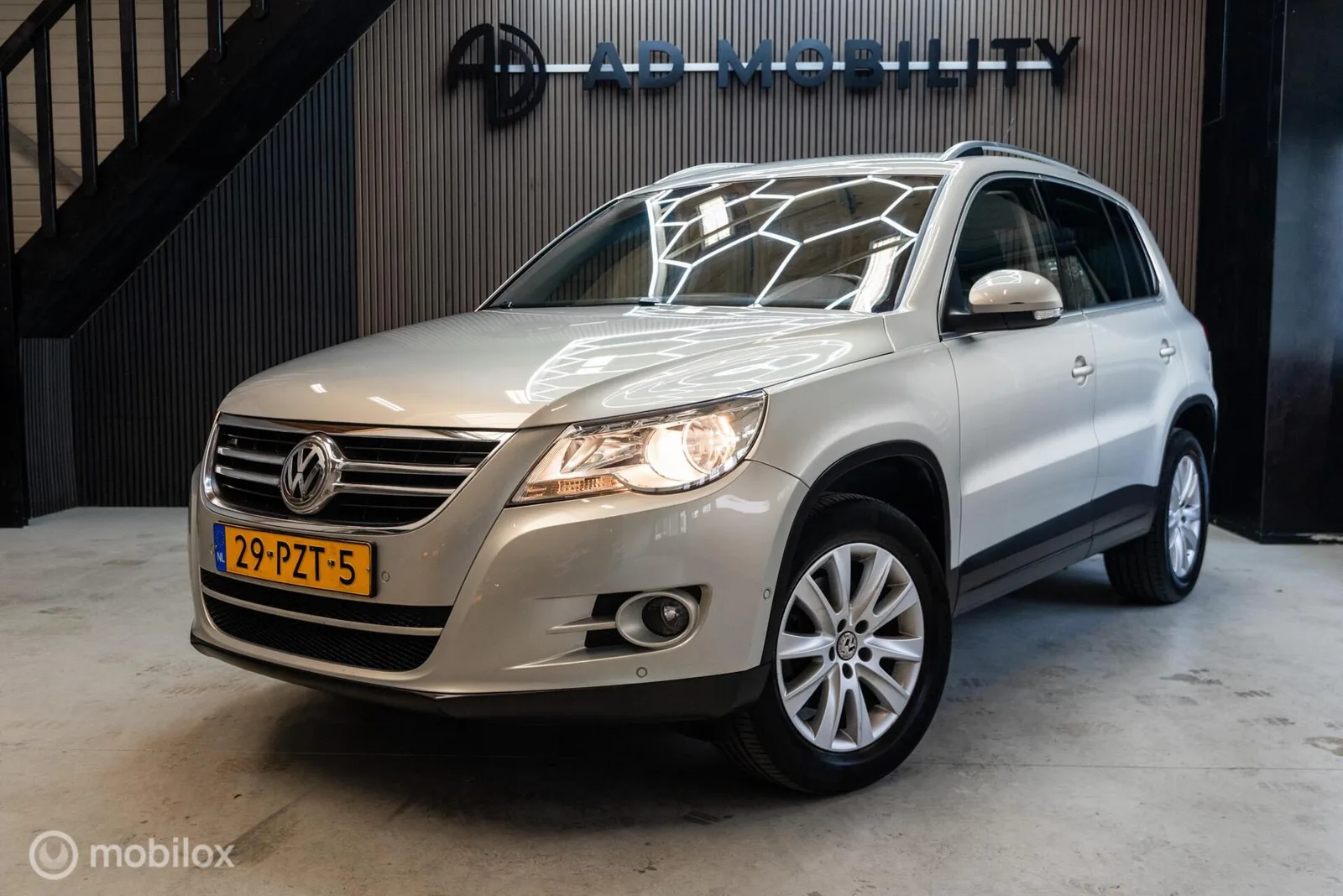 Volkswagen Tiguan (2011) — foto 1