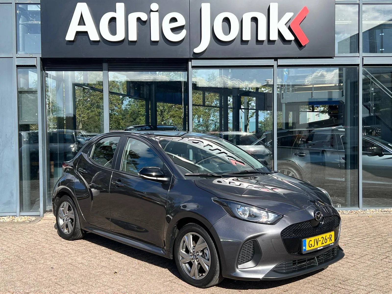 Mazda 2 Hybrid (2024) — foto 1
