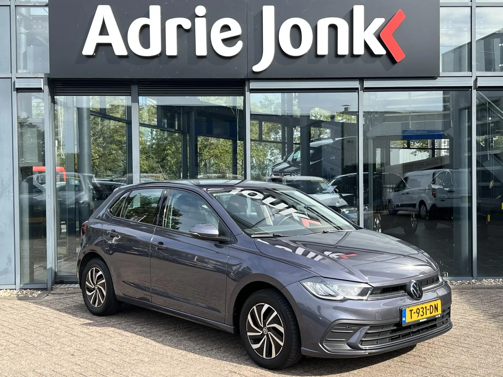Volkswagen Polo (2023) — foto 1