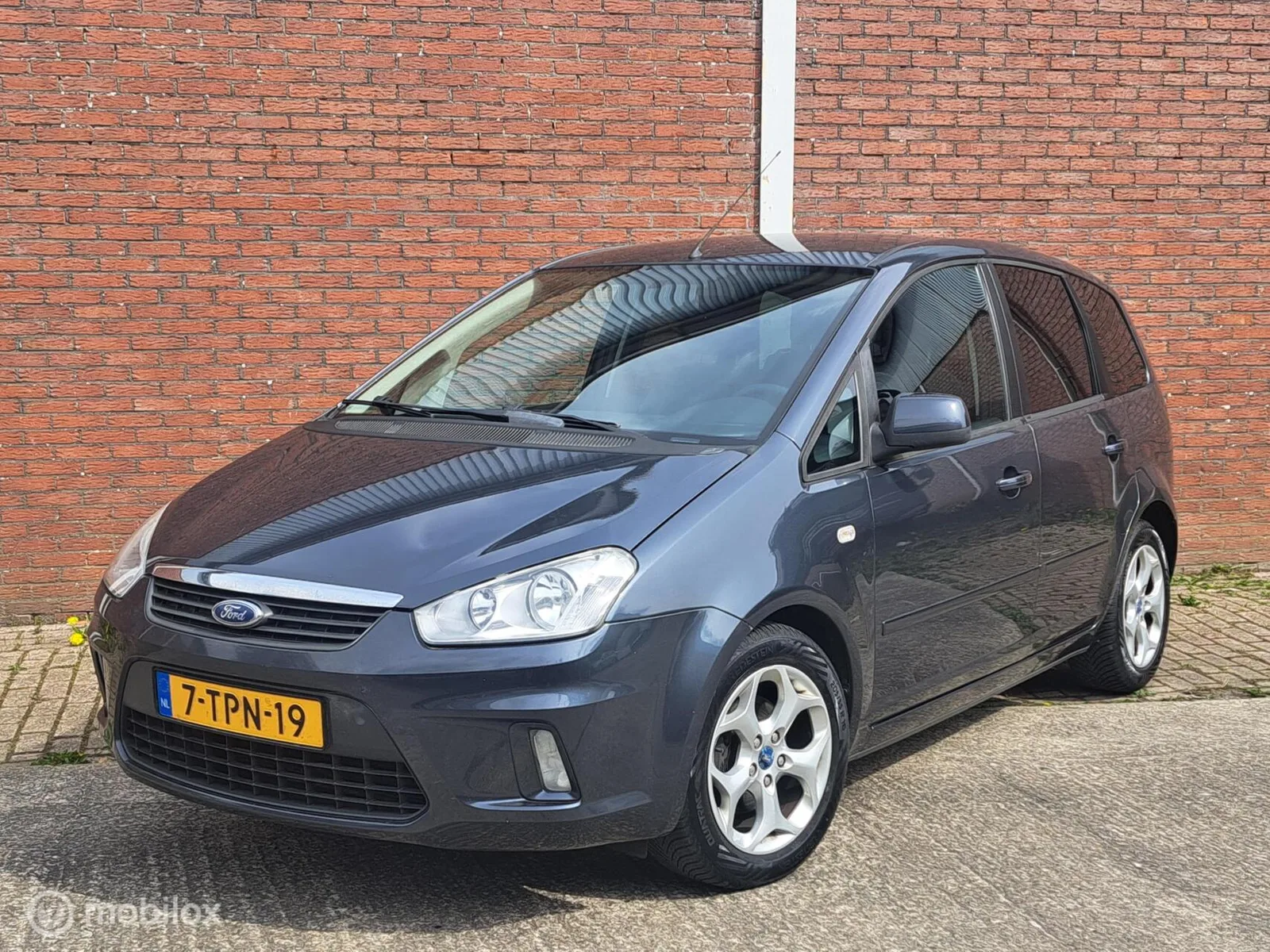 Ford C-Max (2010) — foto 1