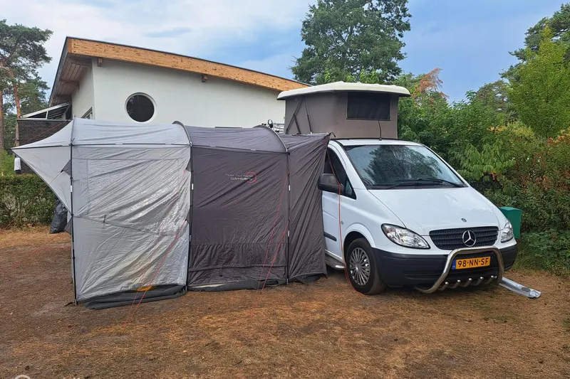 Mercedes-Benz Vito (2004)