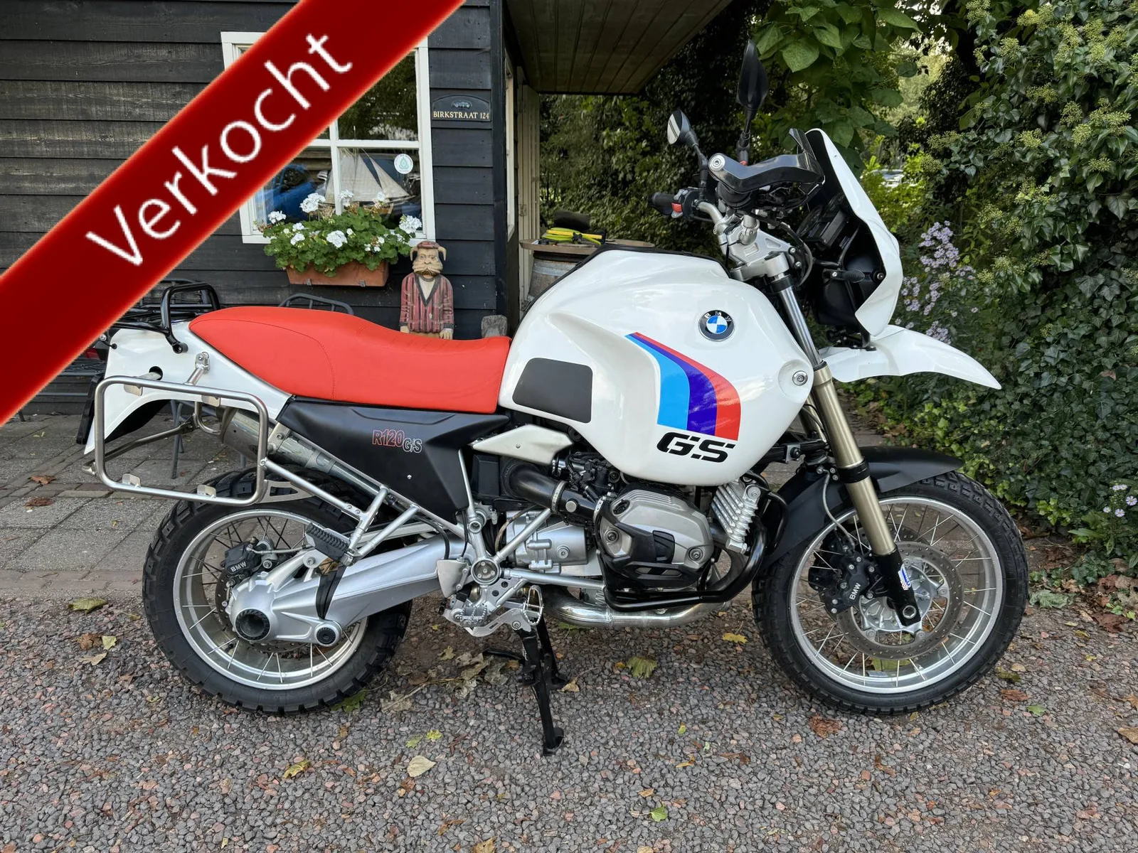 BMW R (2011) — foto 1