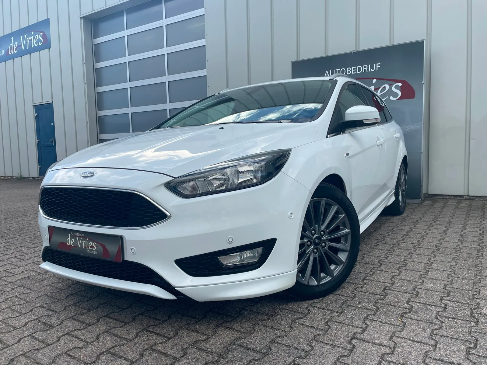 Ford Focus (2017) — foto 1