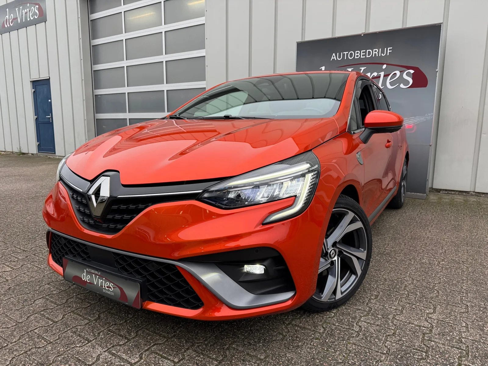Renault Clio (2021) — foto 1