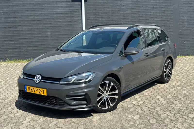 Volkswagen Golf (2017)