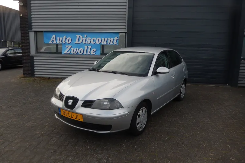 SEAT Ibiza (2003)