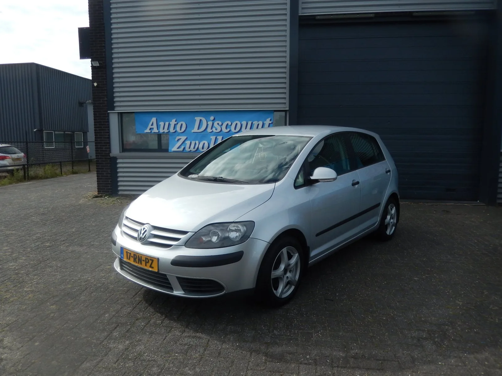 Volkswagen Golf Plus (2005) — foto 1