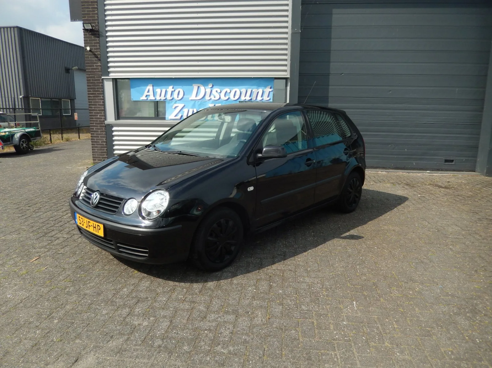 Volkswagen Polo (2002) — foto 1