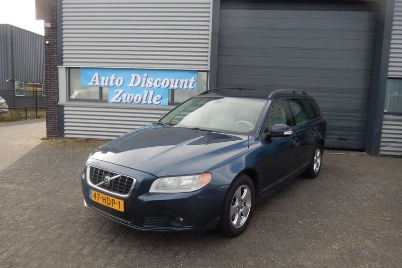 Volvo V70 (2008)