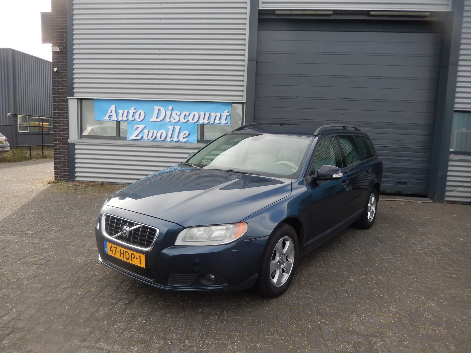 Volvo V70 (2008) — foto 1