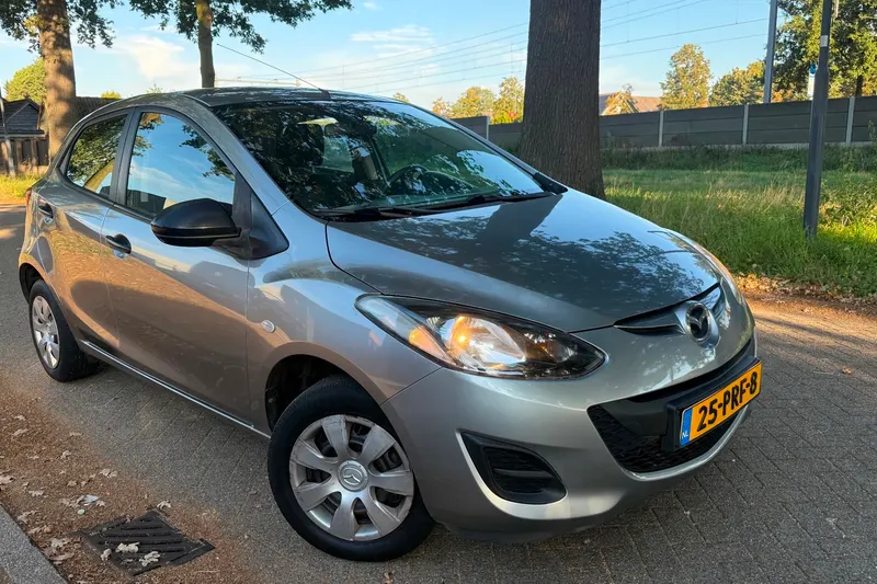 Mazda 2 (2011)