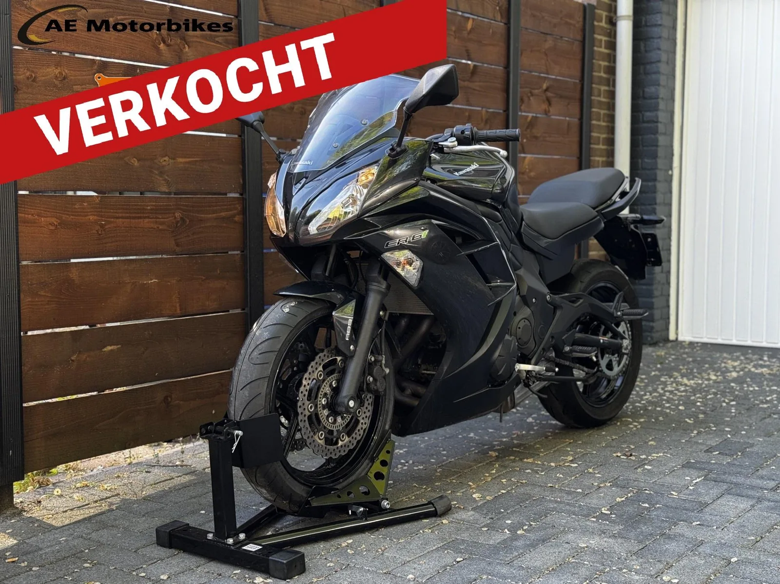Kawasaki Er-6f (2017) — foto 1