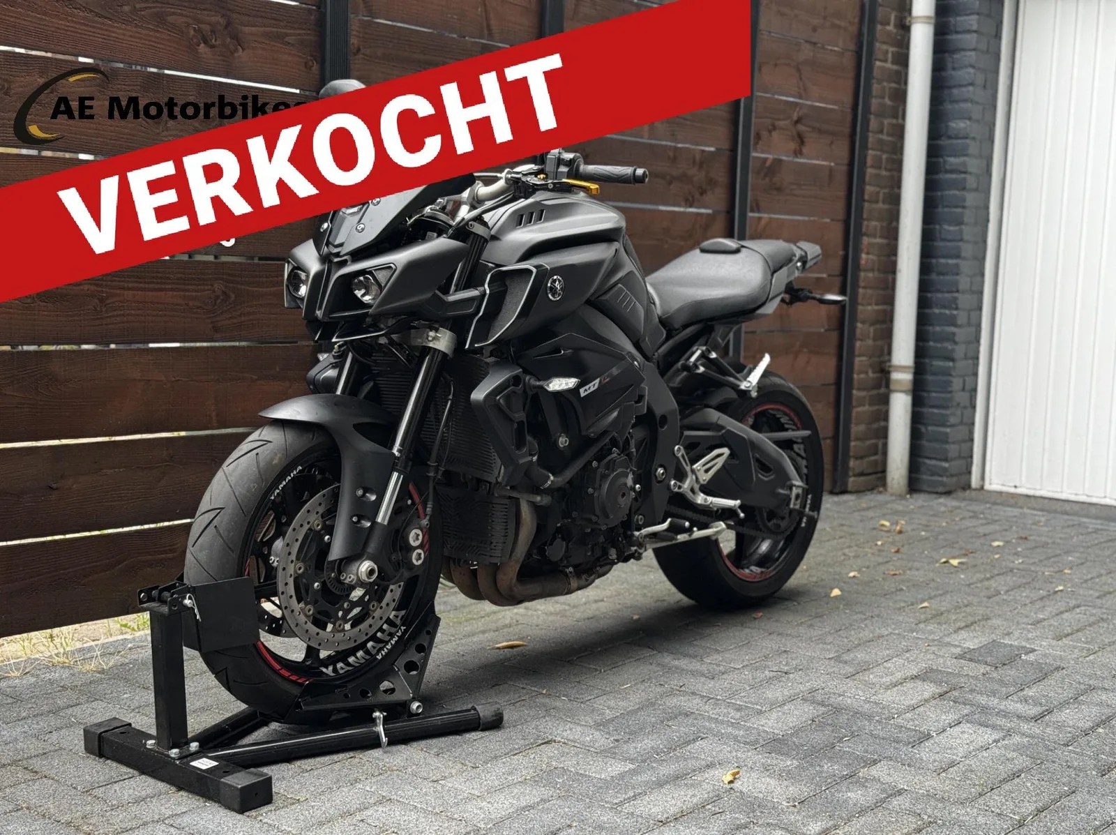 Yamaha MT-10 (2018) — foto 1