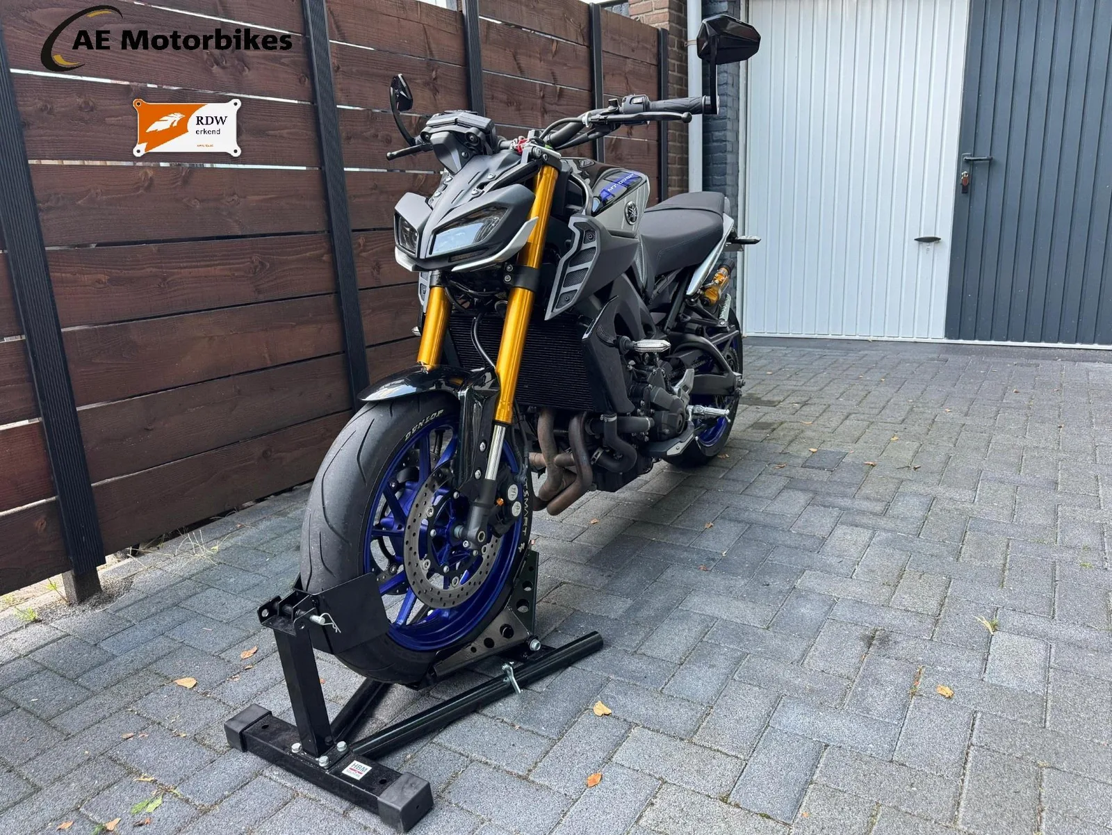 Yamaha MT-09 (2018) — foto 1