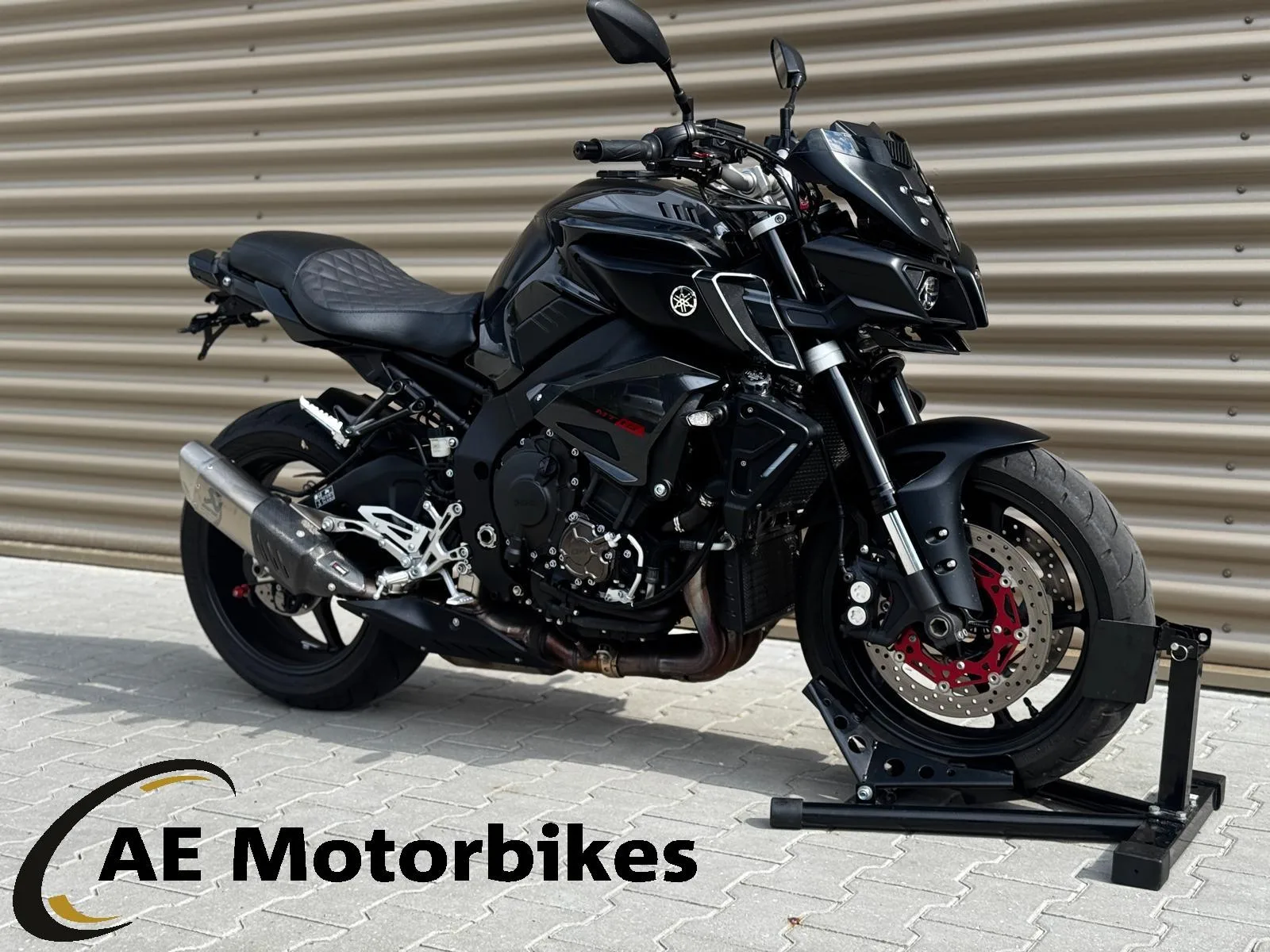 Yamaha MT-10 (2017) — foto 1