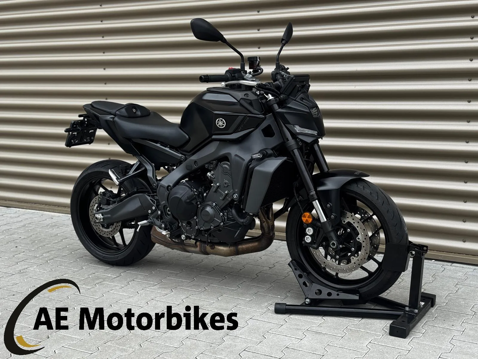 Yamaha MT-09 (2024) — foto 1