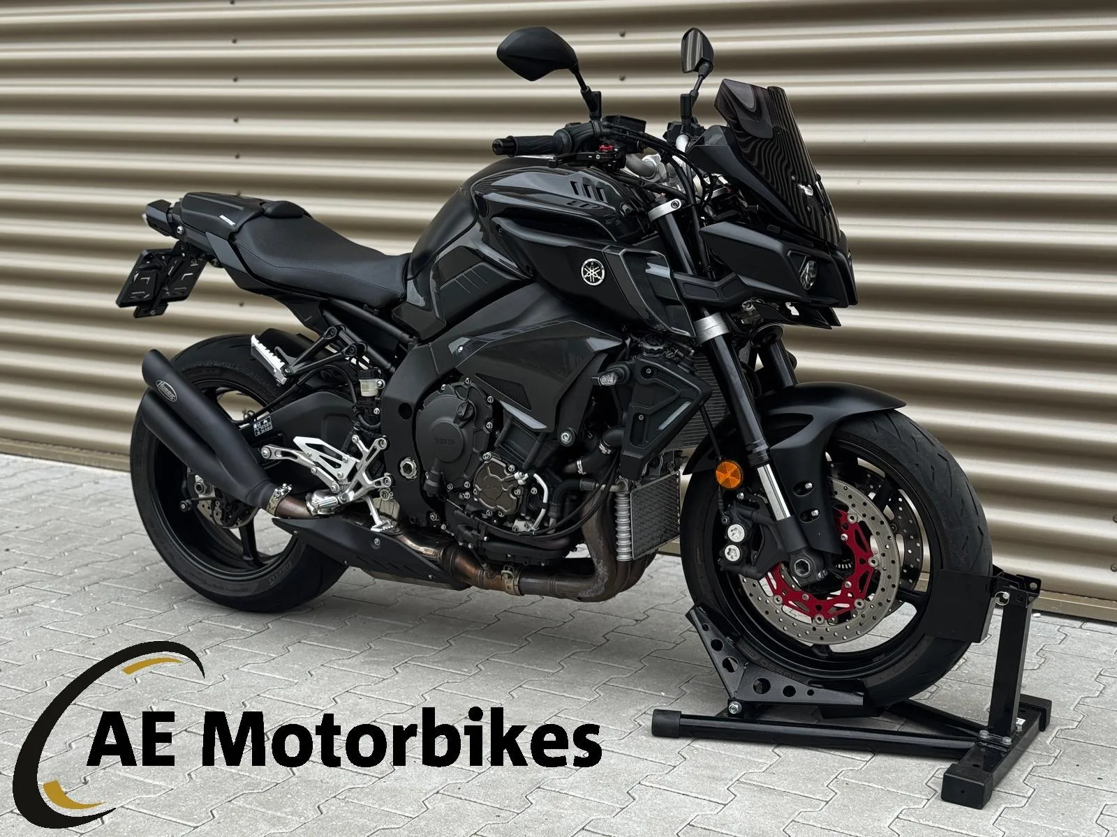 Yamaha MT-10 (2017) — foto 1