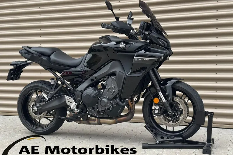 Yamaha Tracer 9 (2024)