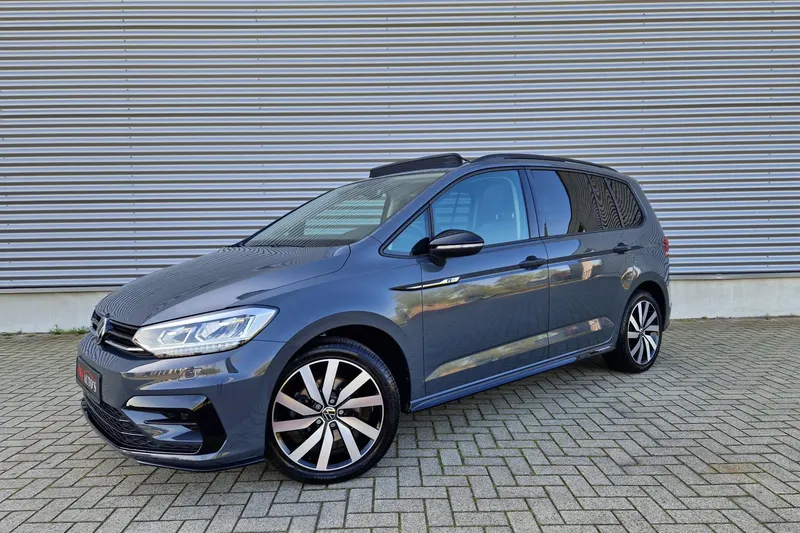 Volkswagen Touran (2022)
