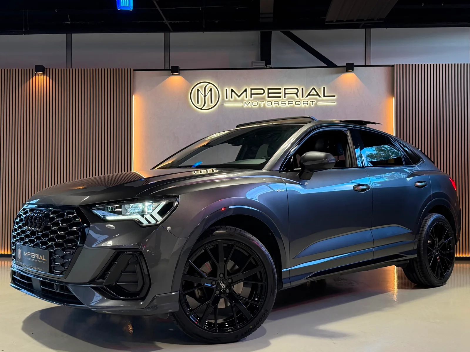 Audi Q3 (2020) — foto 1