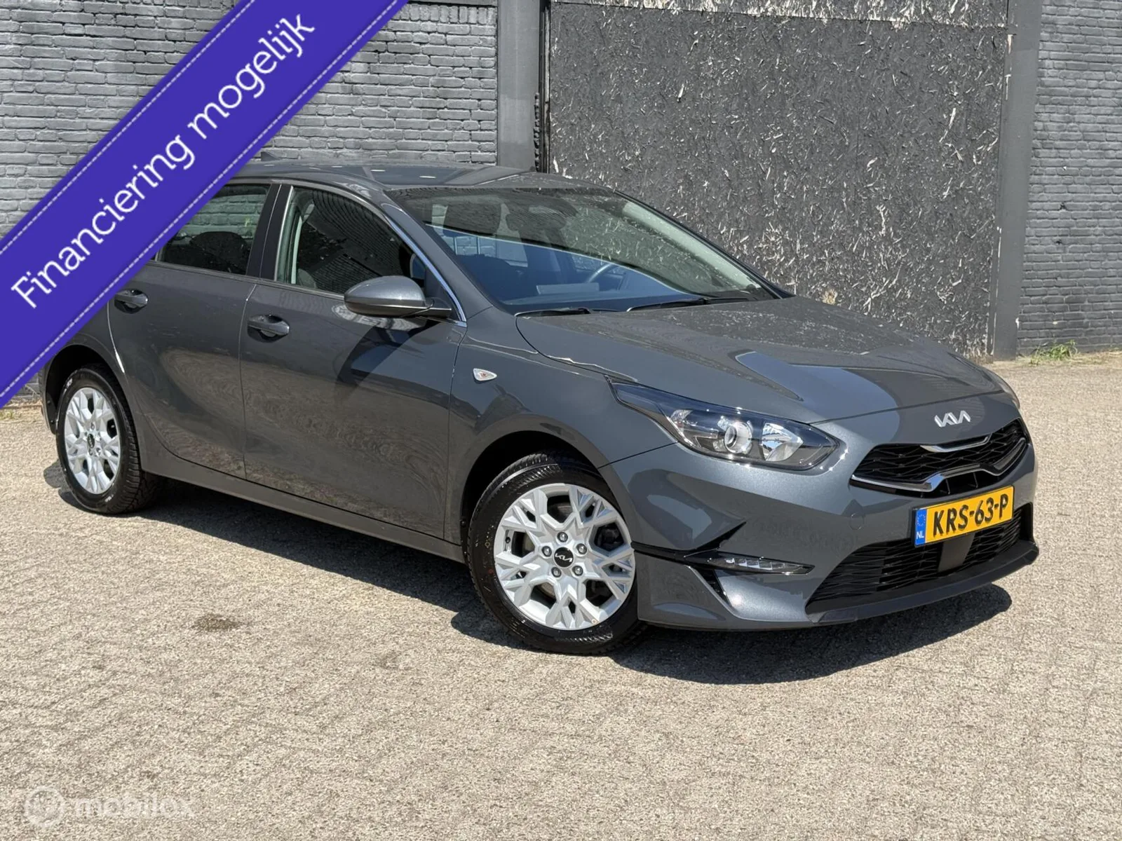 Kia Ceed (2024) — foto 1