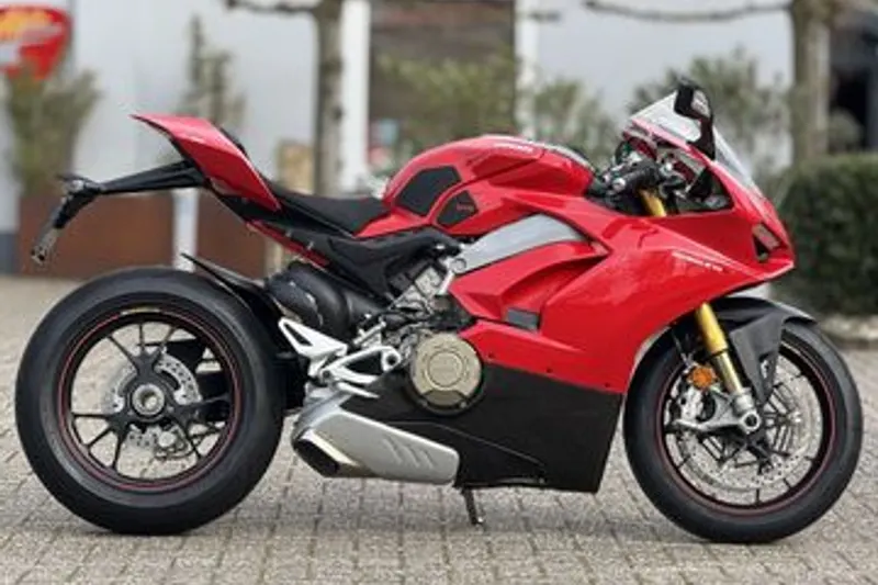 Ducati Panigale V4S (2018)