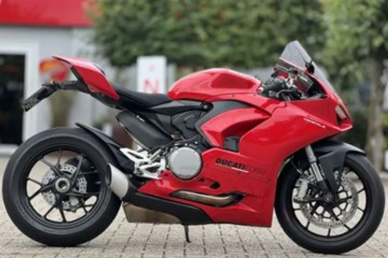 Ducati Panigale V2 (2020)