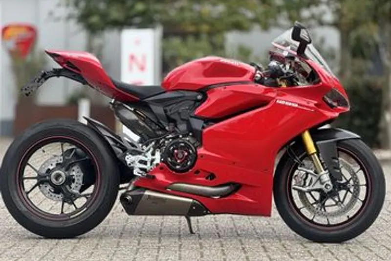 Ducati Panigale 1299 (2015)
