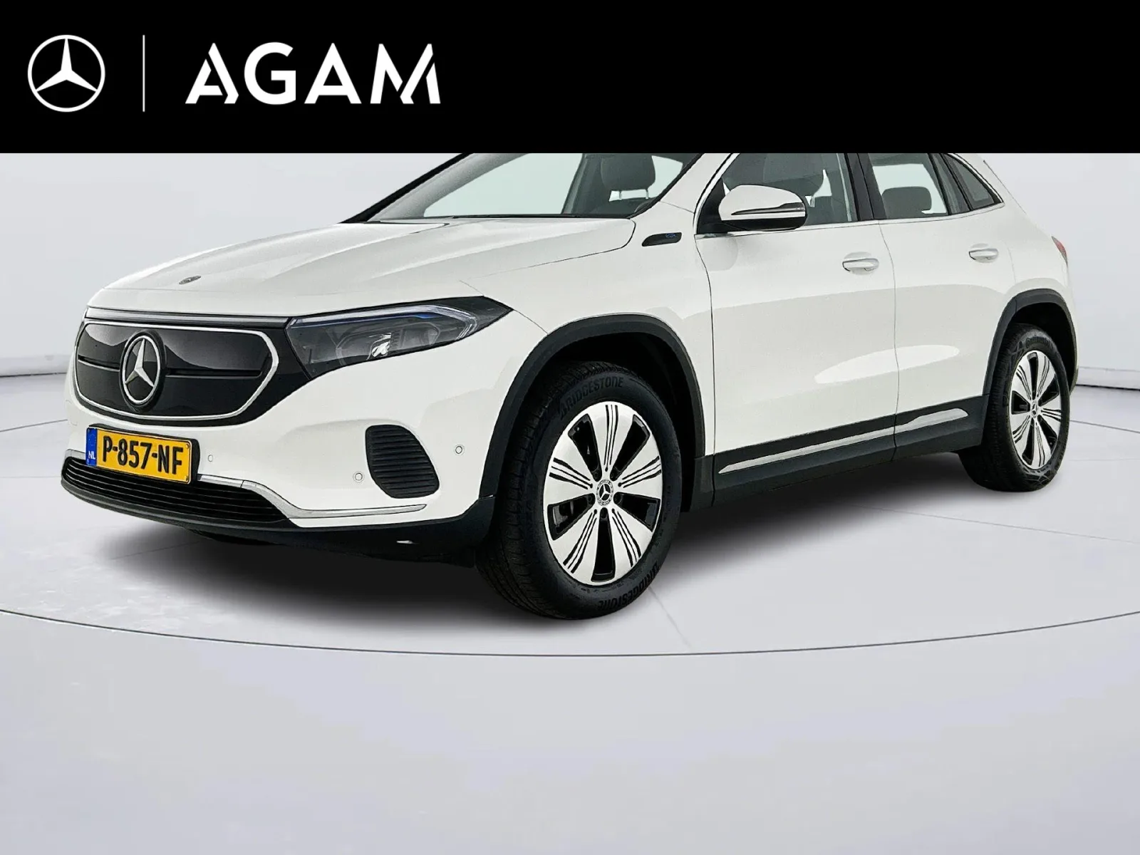 Mercedes-Benz EQA (2022) — foto 1