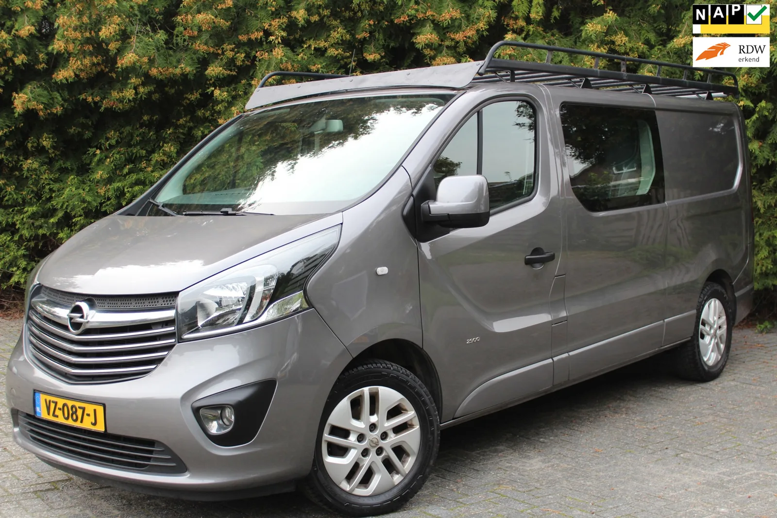Opel Vivaro (2016) — foto 1