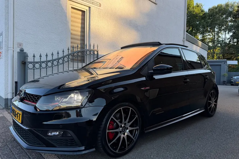 Volkswagen Polo (2016)