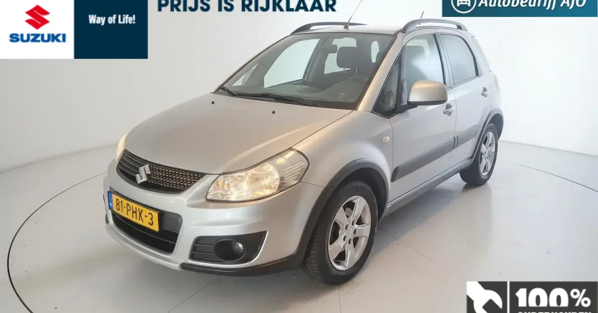 Suzuki SX4 (2011) — foto 1