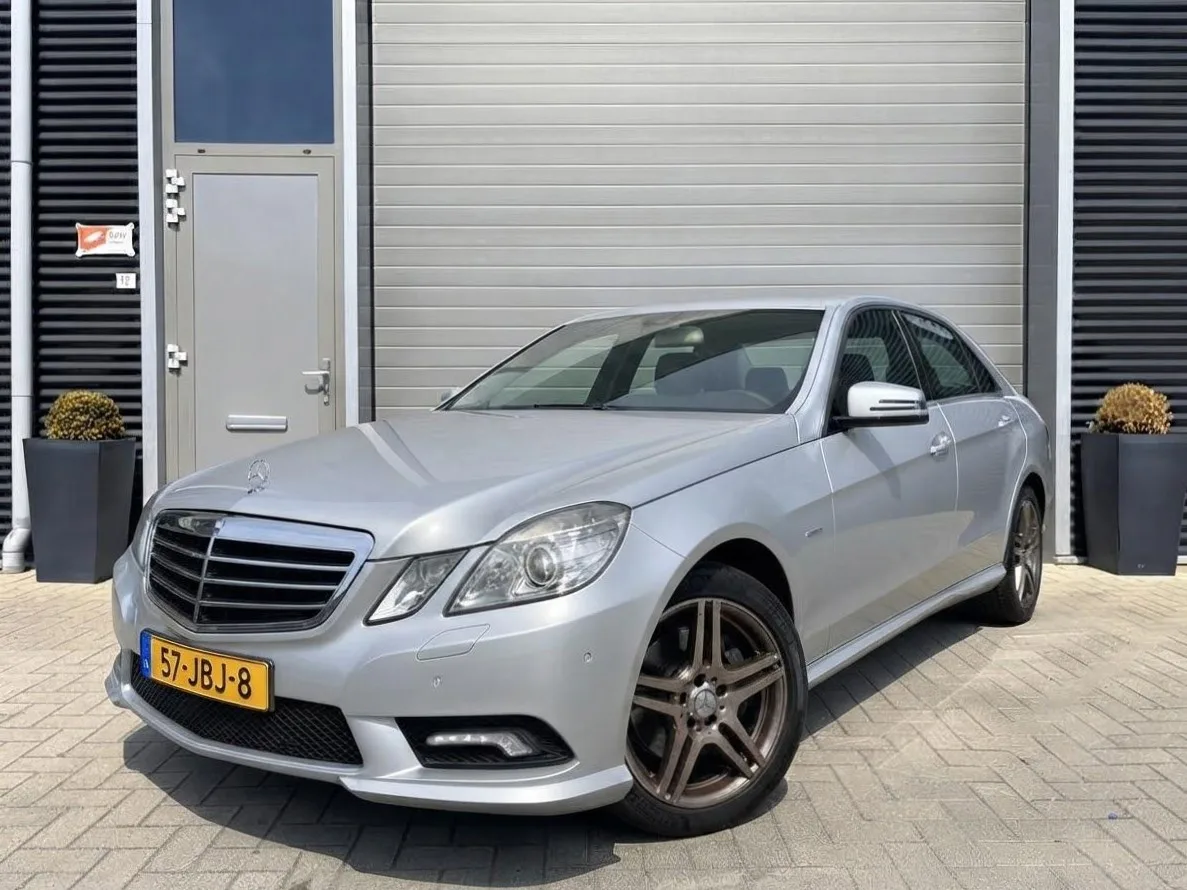 Mercedes-Benz E-Klasse (2009) — foto 1