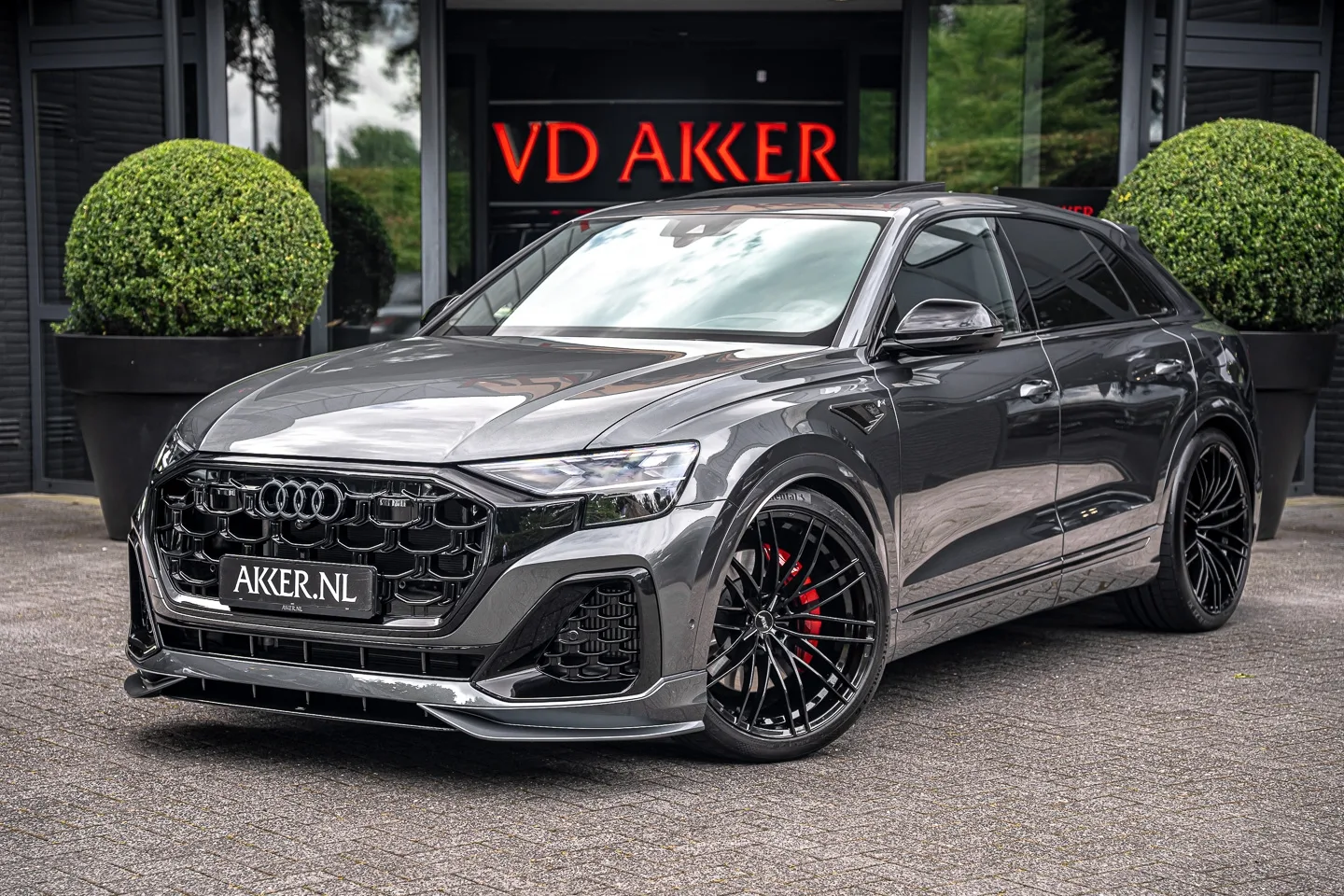 Audi Q8 (2025) — foto 1