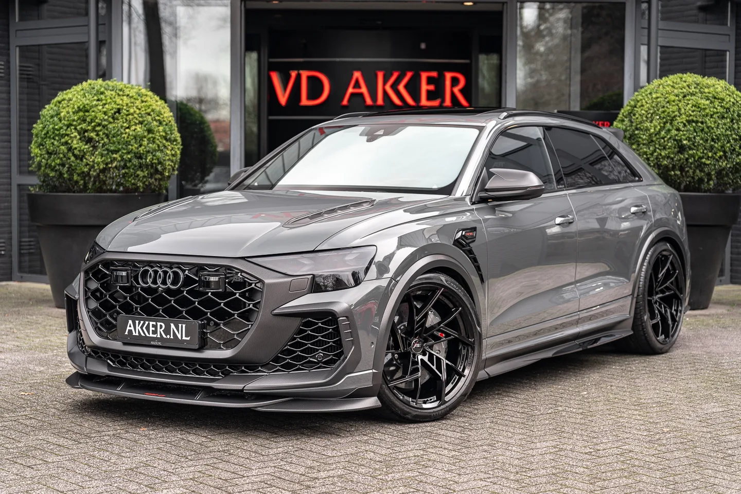 Audi RSQ8 Performance ABT Legacy (2025) — foto 1